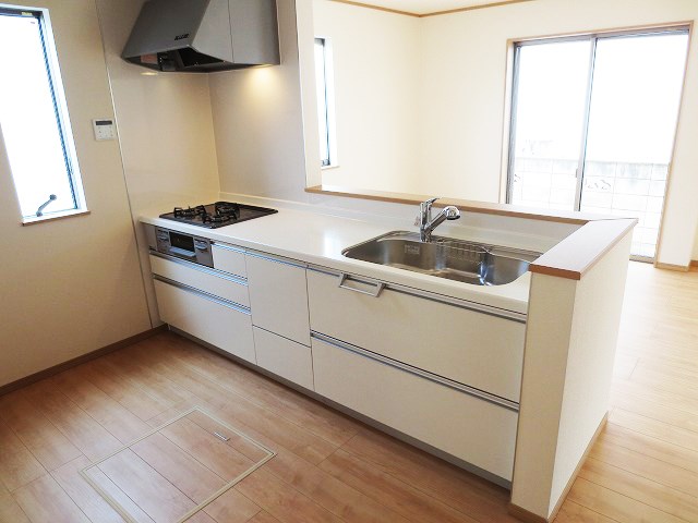 本日は、新築一戸建5棟と中古マンション1件の室内撮影をして参りました！
