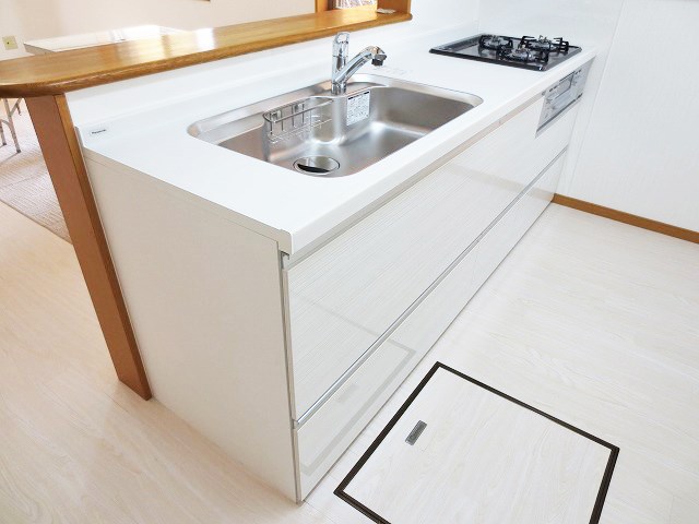 本日は、南水元1丁目中古一戸建の室内撮影に行って参りました～。