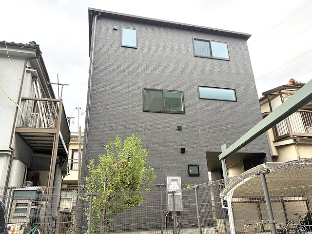 水元エリア内で貴重な4000万円前後の完成物件が出ましたのでご紹介させて頂きます～。